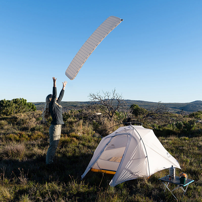 Yugu™ Ultralight Self-Inflating Pad